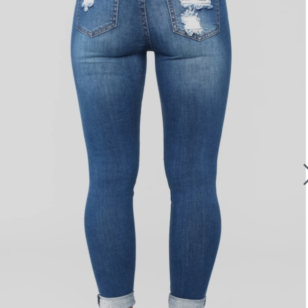 Jeans - Picture 3 of 3